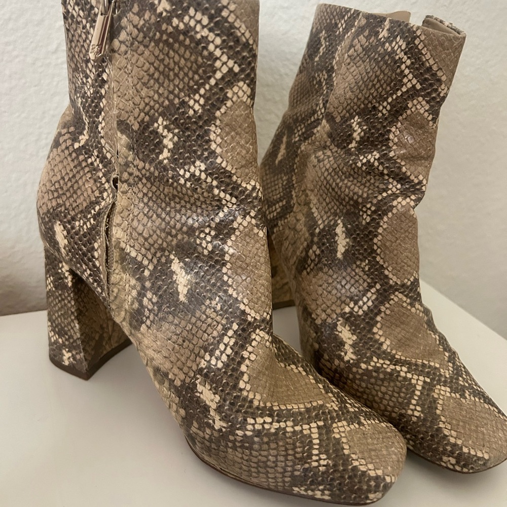 Sam Edelman Boots Size 8